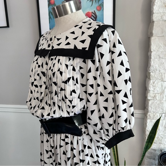 Vintage 80s Black & White Dress Geometric Nipon Boutique 100% Silk Size Medium - Picture 8 of 11